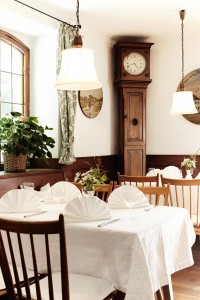hotel-burgmeier-historische-gaststube